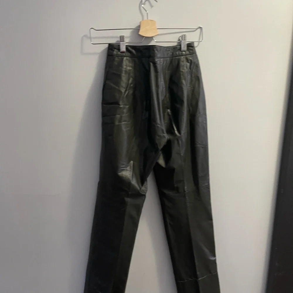 Vintage Danier leather pants - Picture 4 of 5